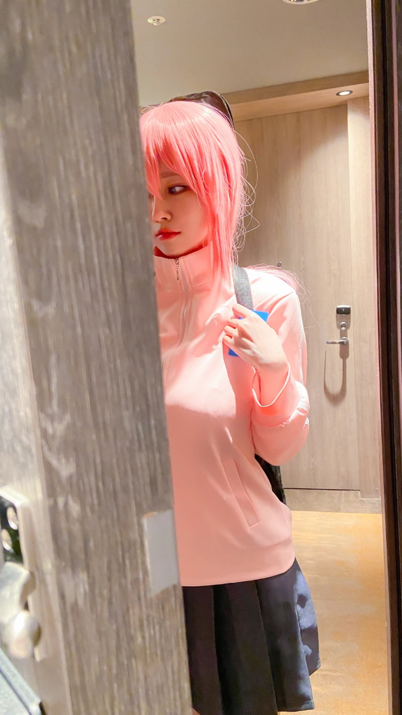 Arty Huang Arty亚缇 cosplay Bocchi Bocchi The Rock 41-lusbabe-net