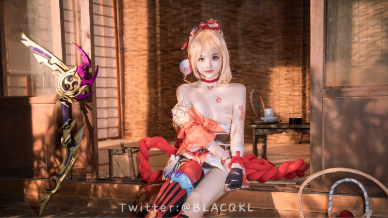 Blacqkl 白莉爱吃巧克力 cosplay Yoimiya Genshin Impact 5.1-lusbabe-net