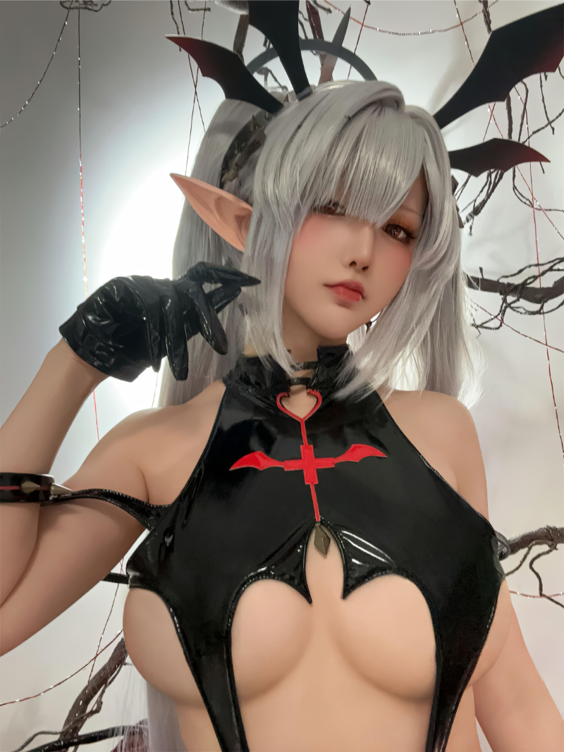 Hoshilily 星之迟迟 cosplay Shiromi Iori Blue Archive 57-lusbabe-net