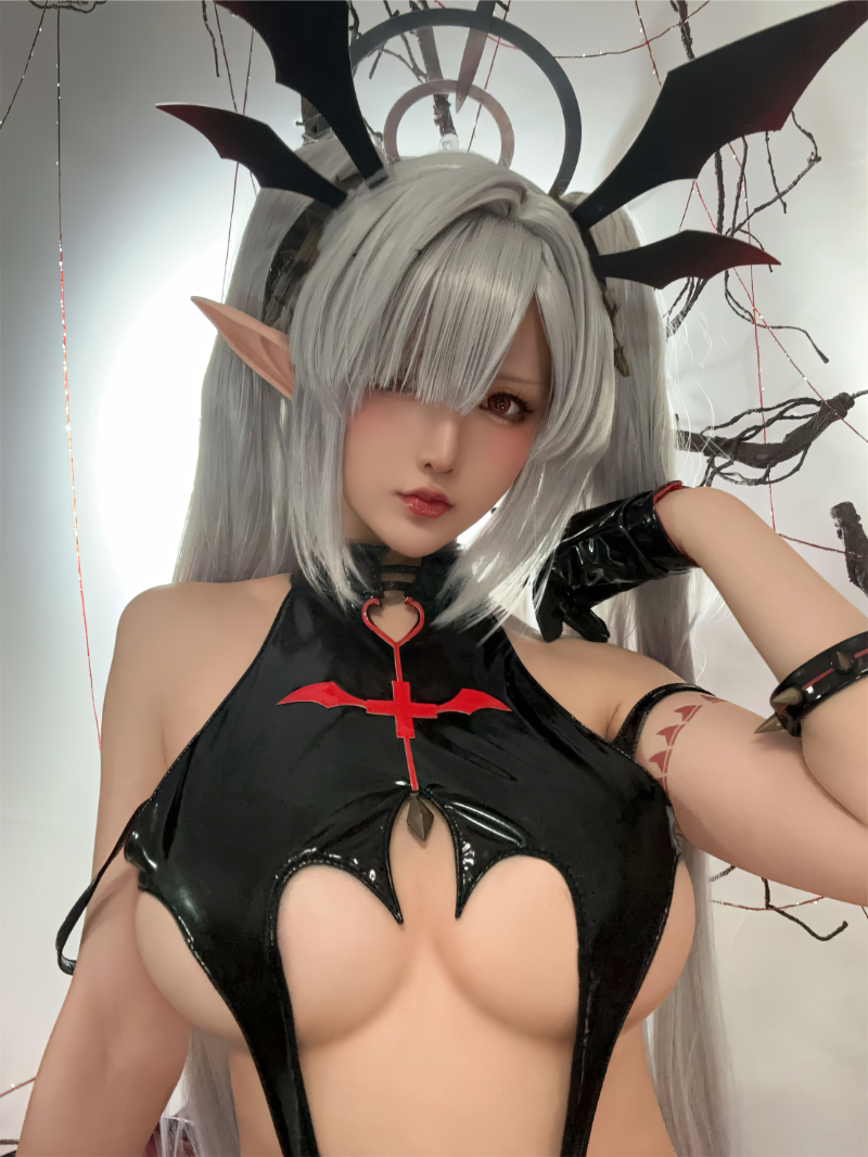 Hoshilily 星之迟迟 cosplay Shiromi Iori Blue Archive 58-lusbabe-net