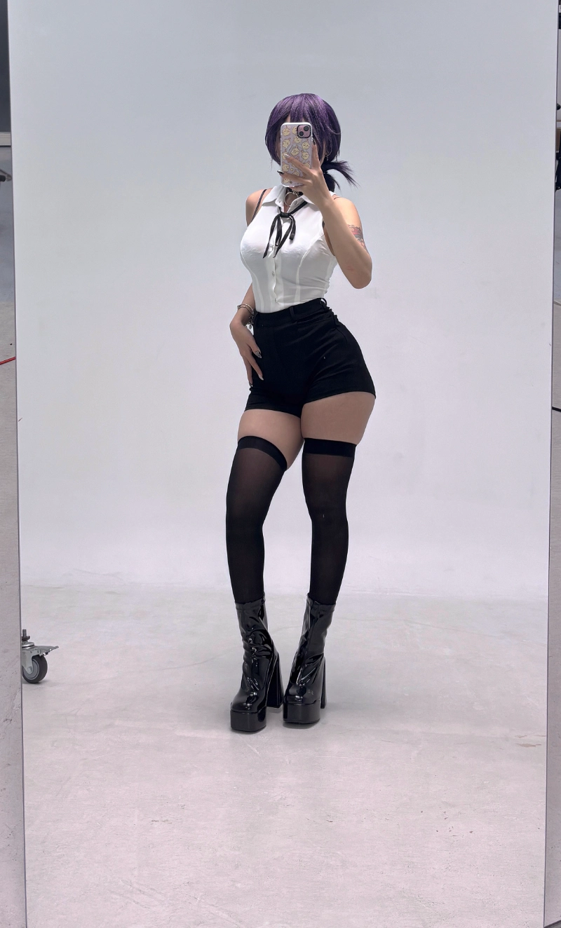 Umeko J cosplay Reze Chainsaw Man 75-lusbabe-net