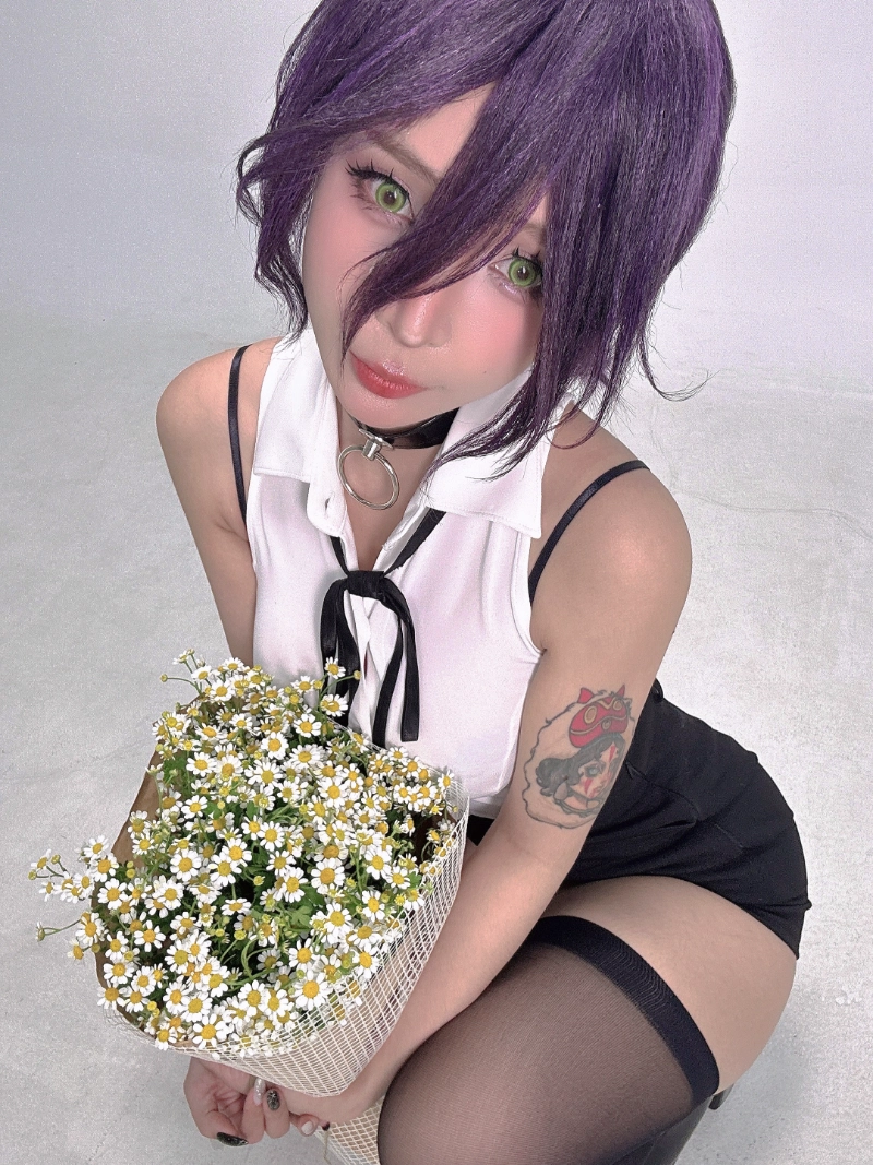 Umeko J cosplay Reze Chainsaw Man 84-lusbabe-net