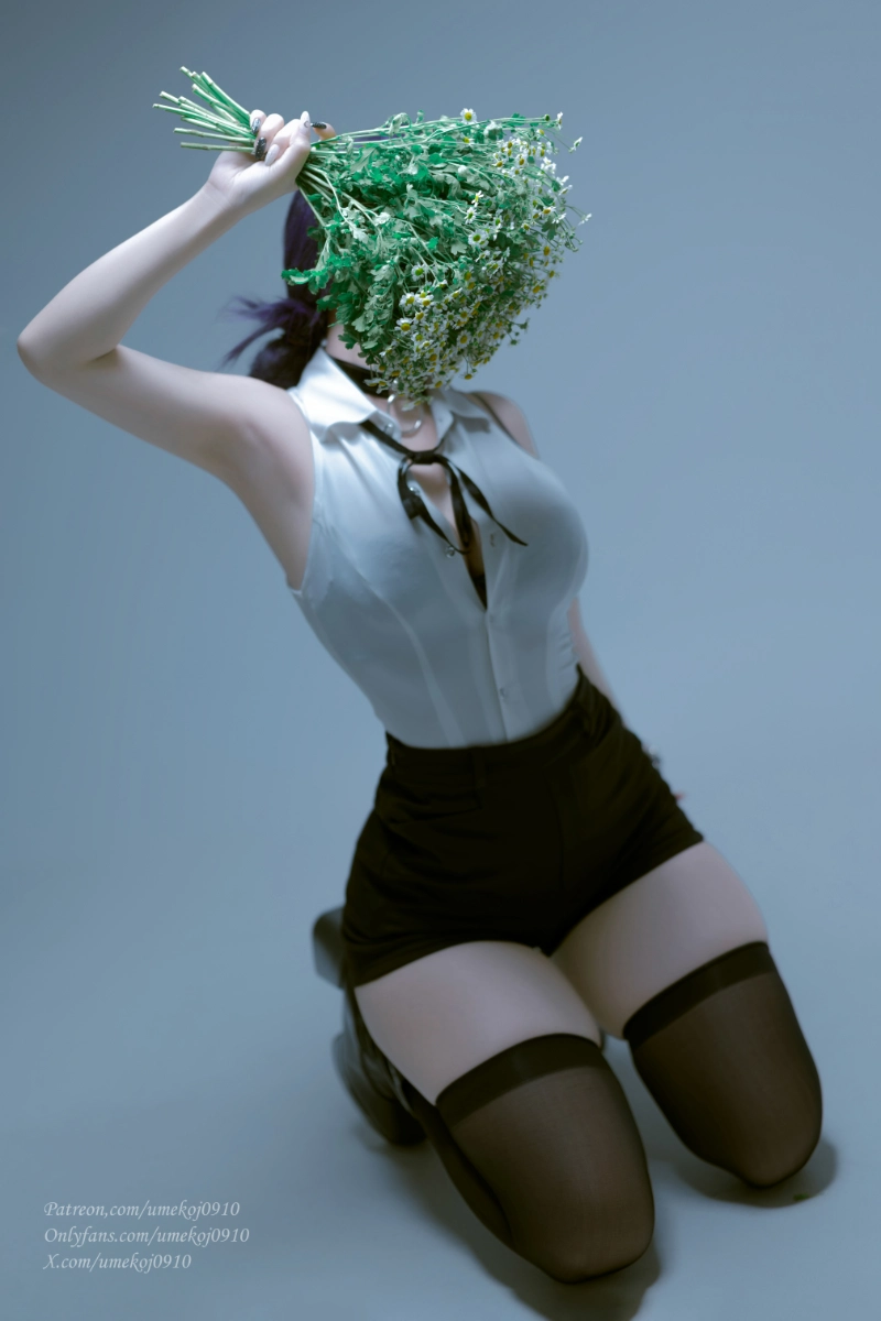 Umeko J cosplay Reze Chainsaw Man 9-lusbabe-net